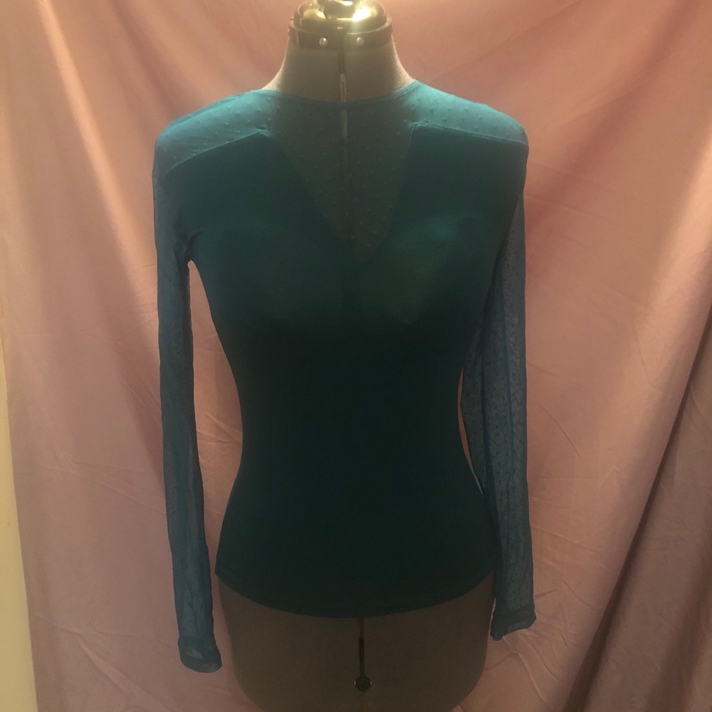 NWOT polkadot mesh top